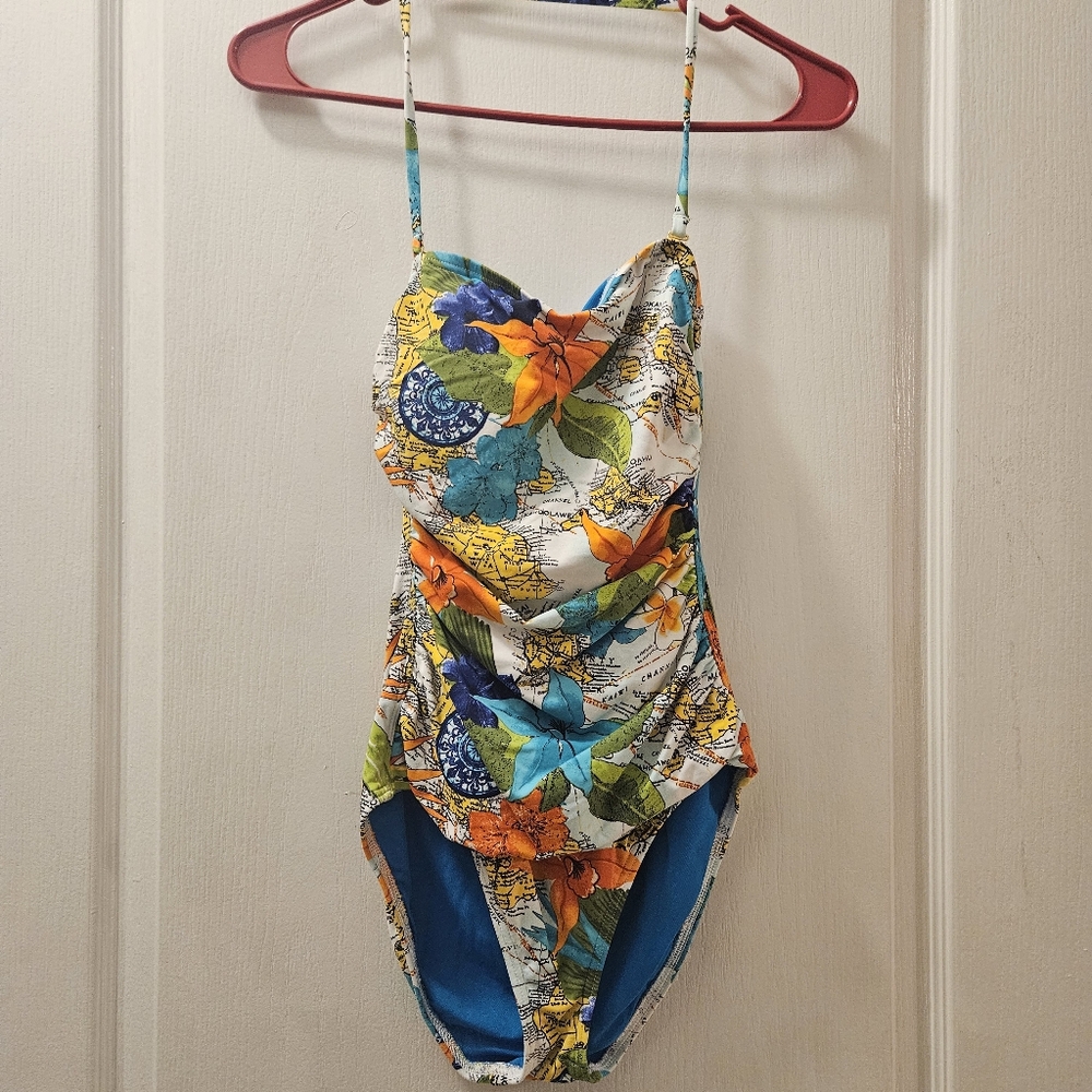 TOMMY BAHAMA women's size 6 one piece swimsuit swim suit